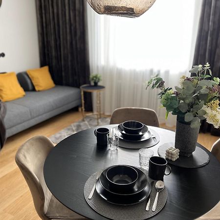 Cozy Apartment In Old Town Tartu Bagian luar foto